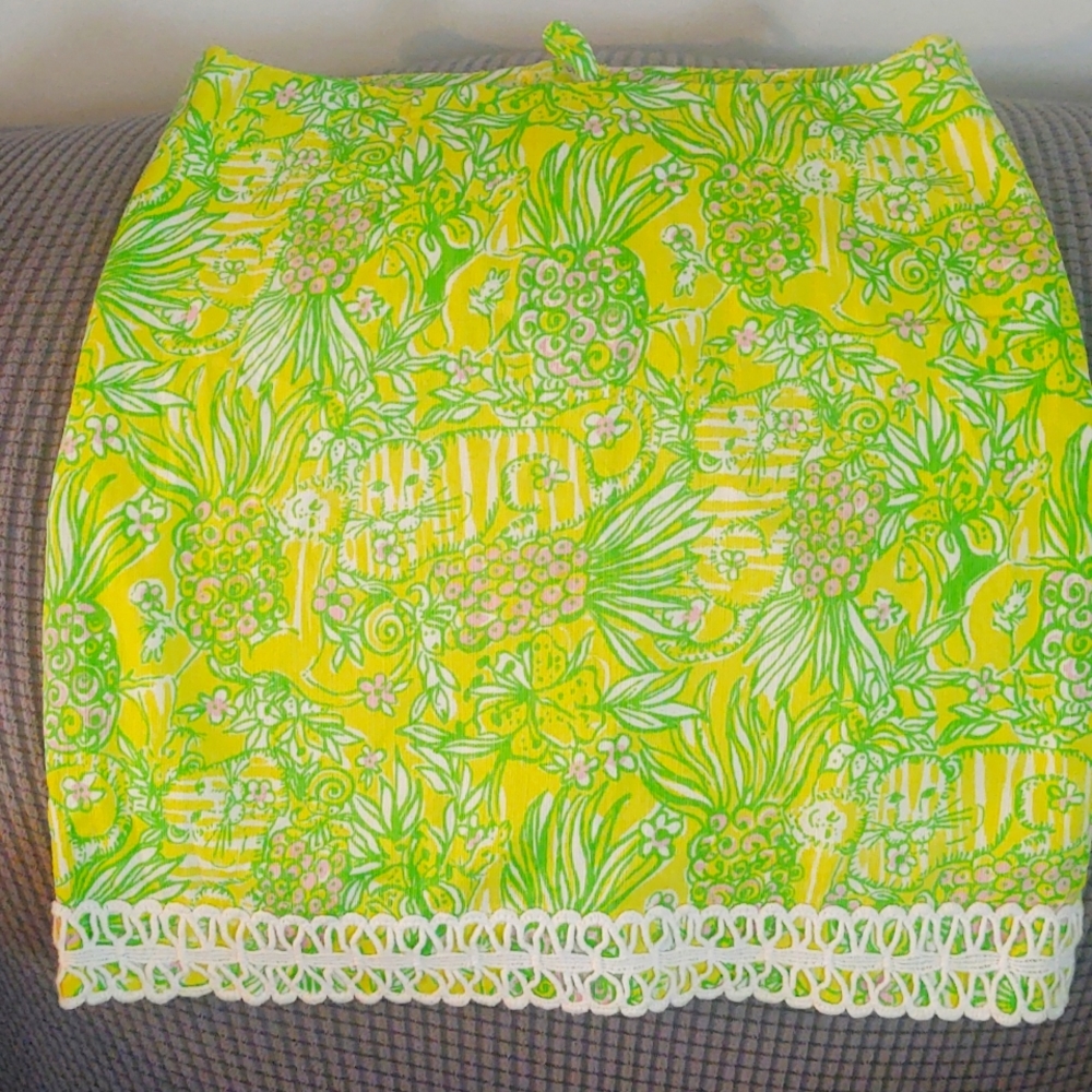 Lilly Pulitzer skirt